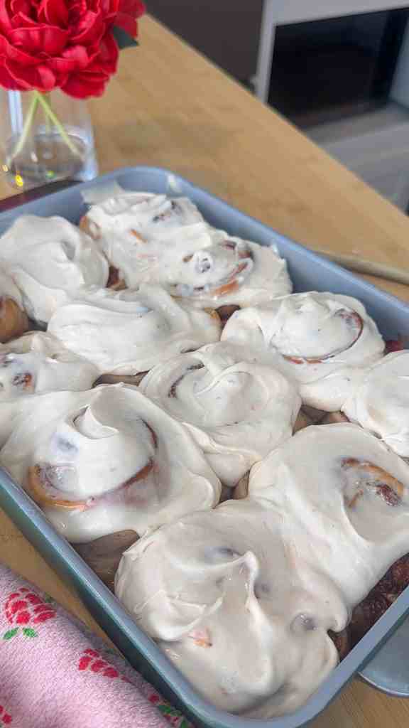 Strawberry Cinnamon Rolls with Strawberry Cream Cheese Frosting