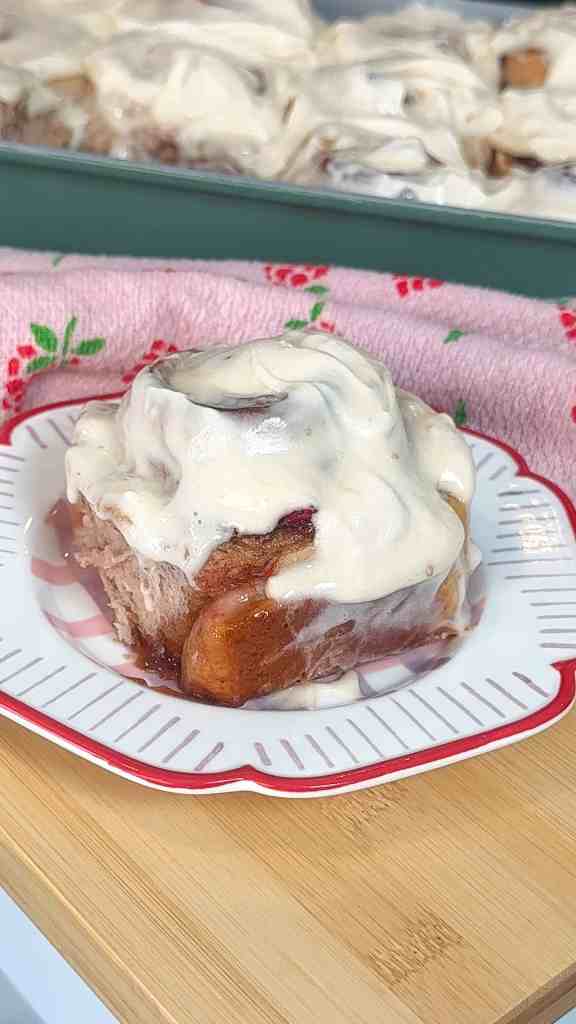 Strawberry Cinnamon Rolls with Strawberry Cream Cheese Frosting