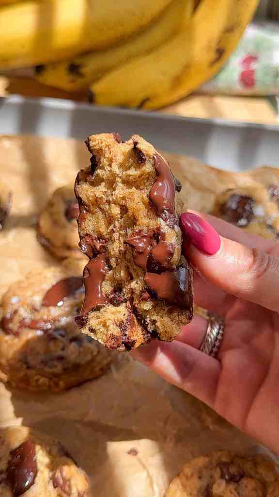 The BEST EVER Brown Butter Chocolate Chip Banana Bread Oatmeal Cookies