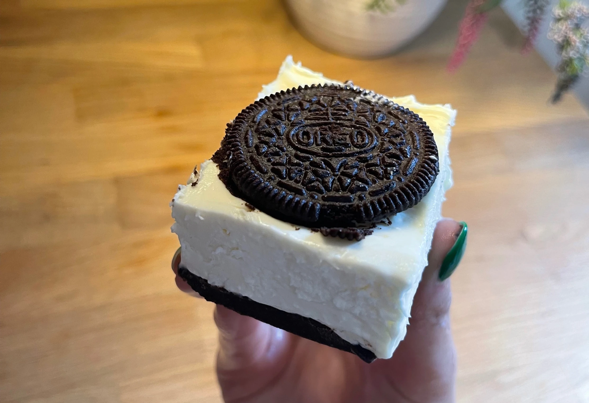 Creamy & Delicious No Bake Oreo Cheesecake Bars