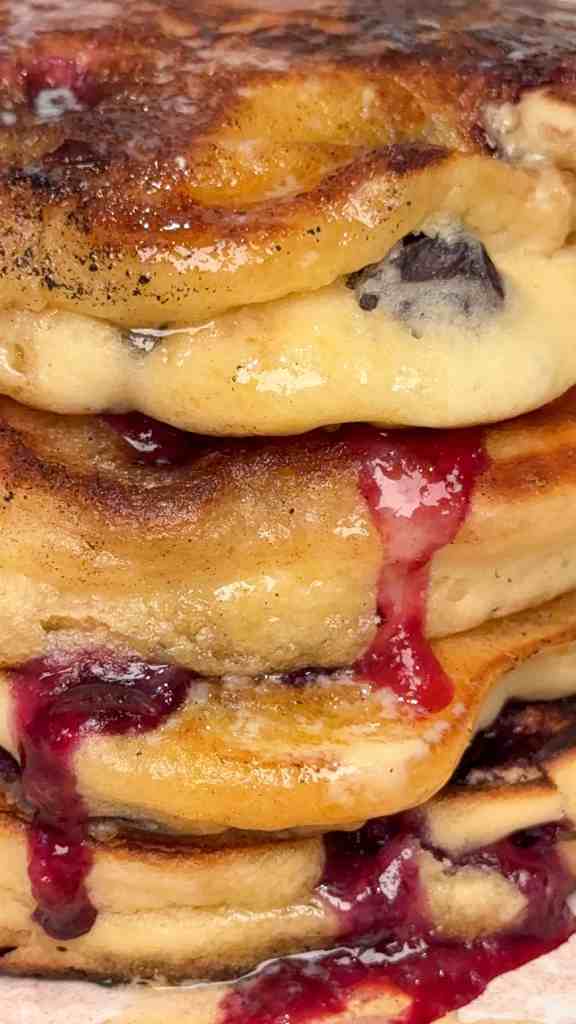 Fluffy Buttermilk Blueberry Pancakes – Easy, Classic & Perfect Every Time