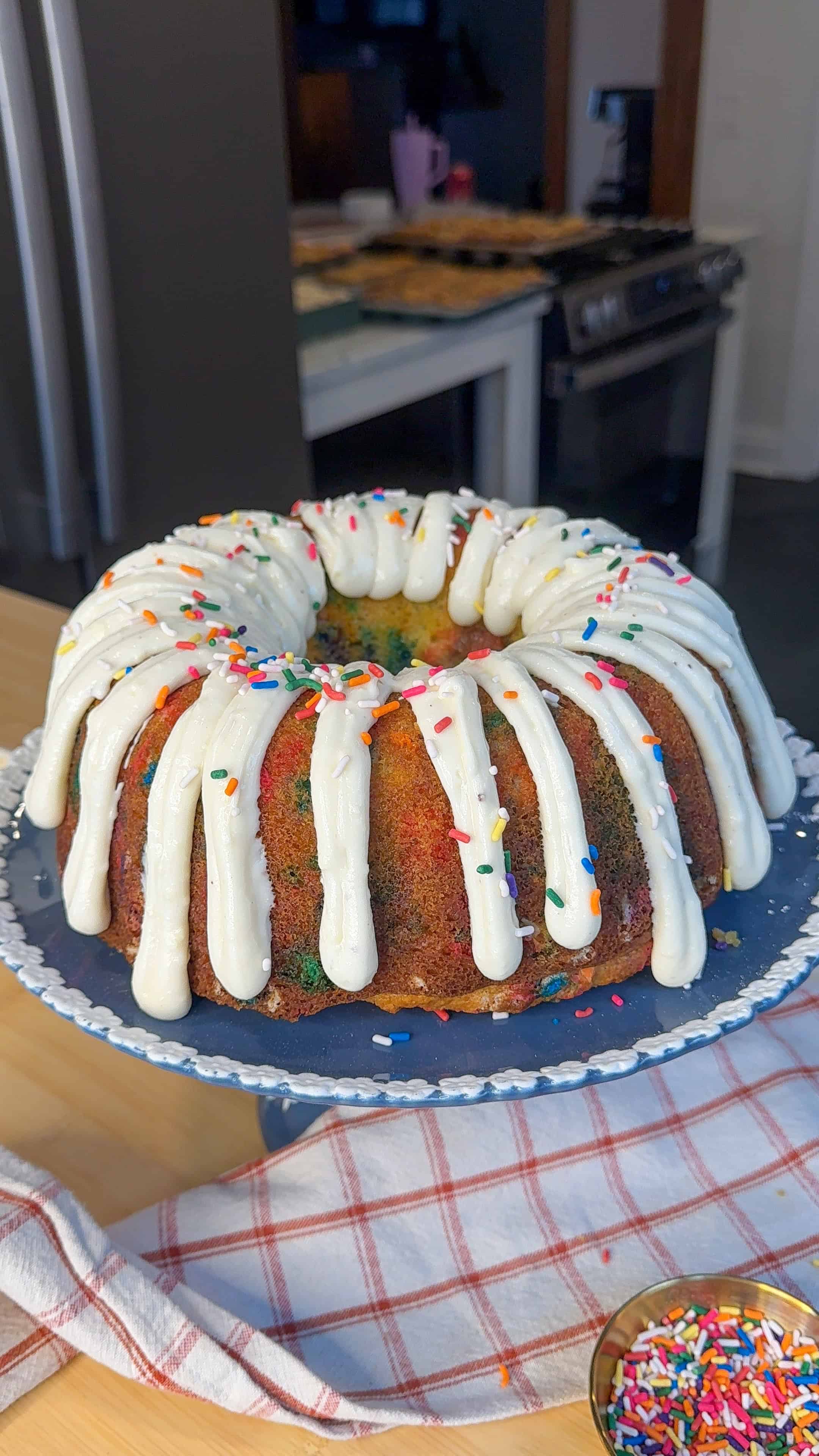 Easy Funfetti Bundt Cake (Nothing Bundt Cake Copycat)