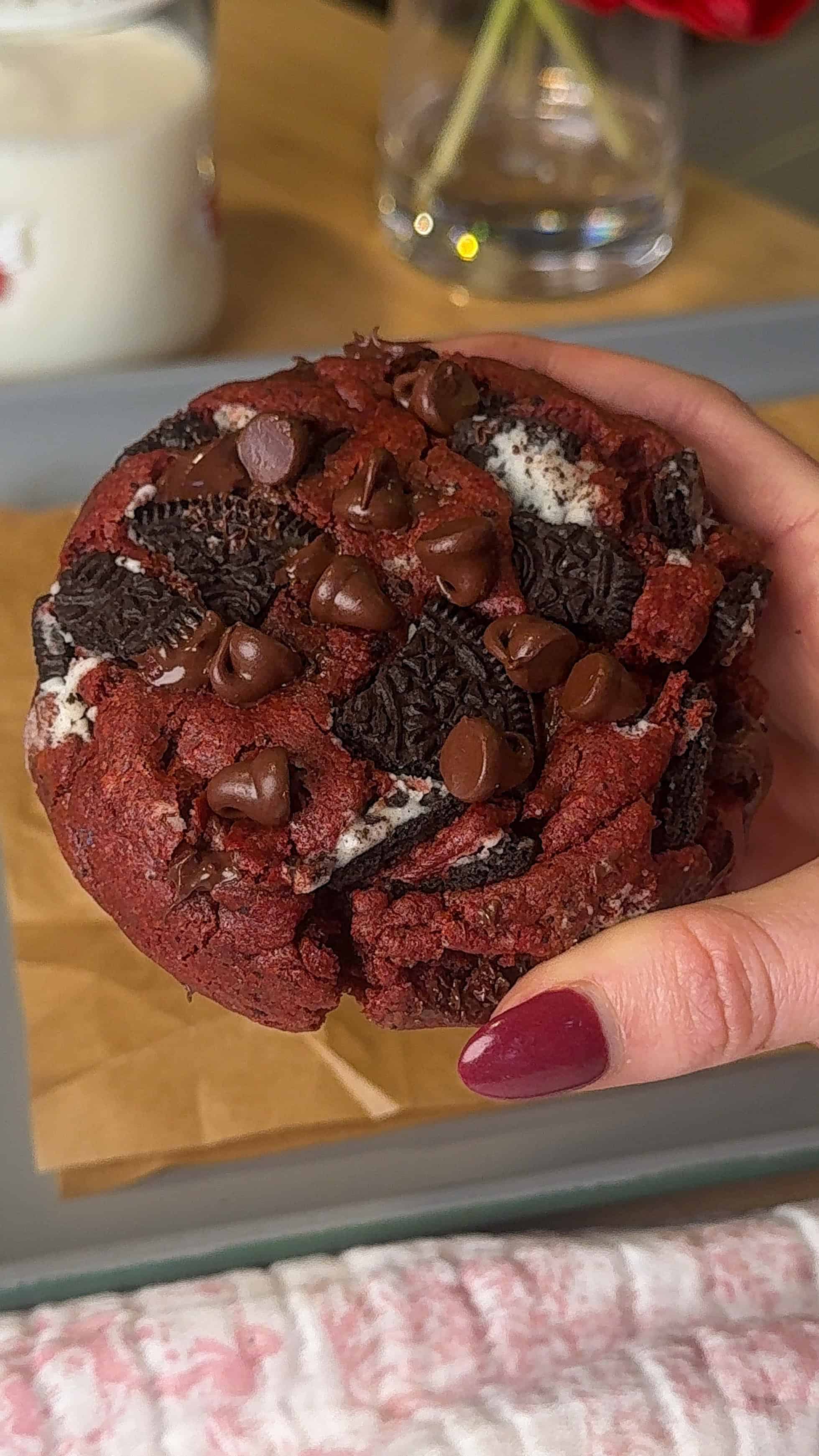 Single Serve Red Velvet Oreo Chip Cookies (Soft, Chewy & Ready in Minutes)