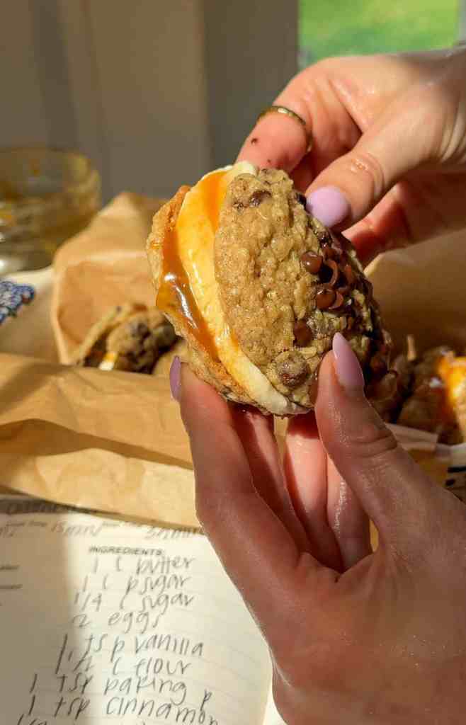 Salted Caramel Chocolate Chip Oatmeal Cream Pies