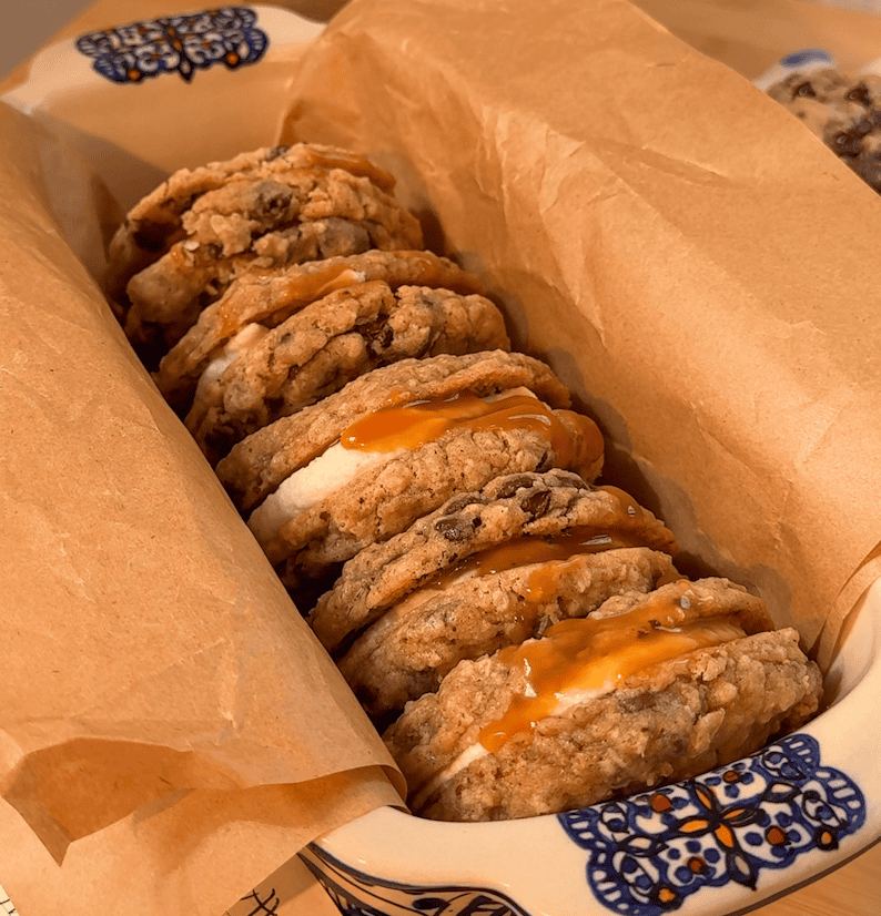 Salted Caramel Chocolate Chip Oatmeal Cream Pies