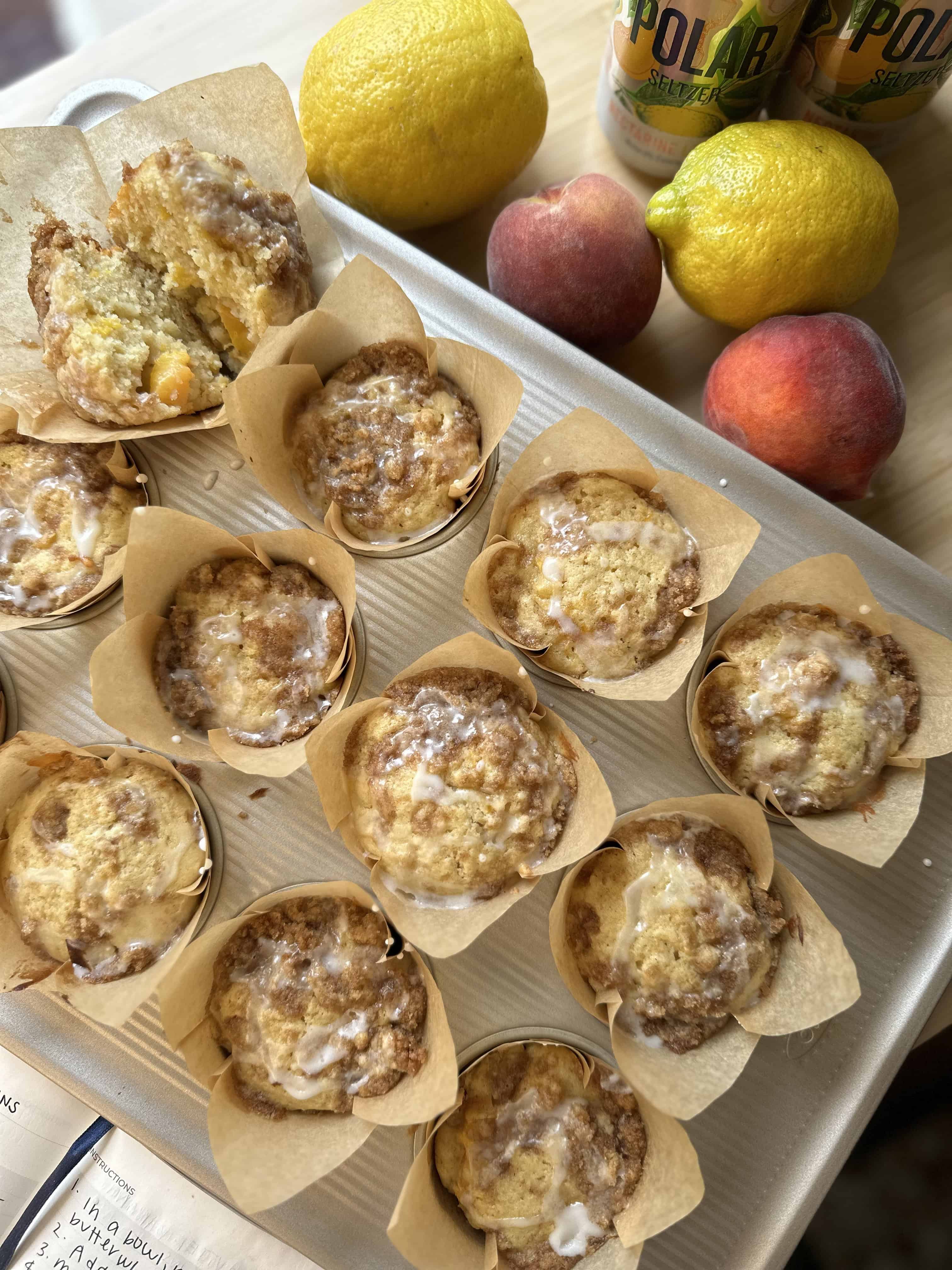 Easy Peach Cobbler Muffins