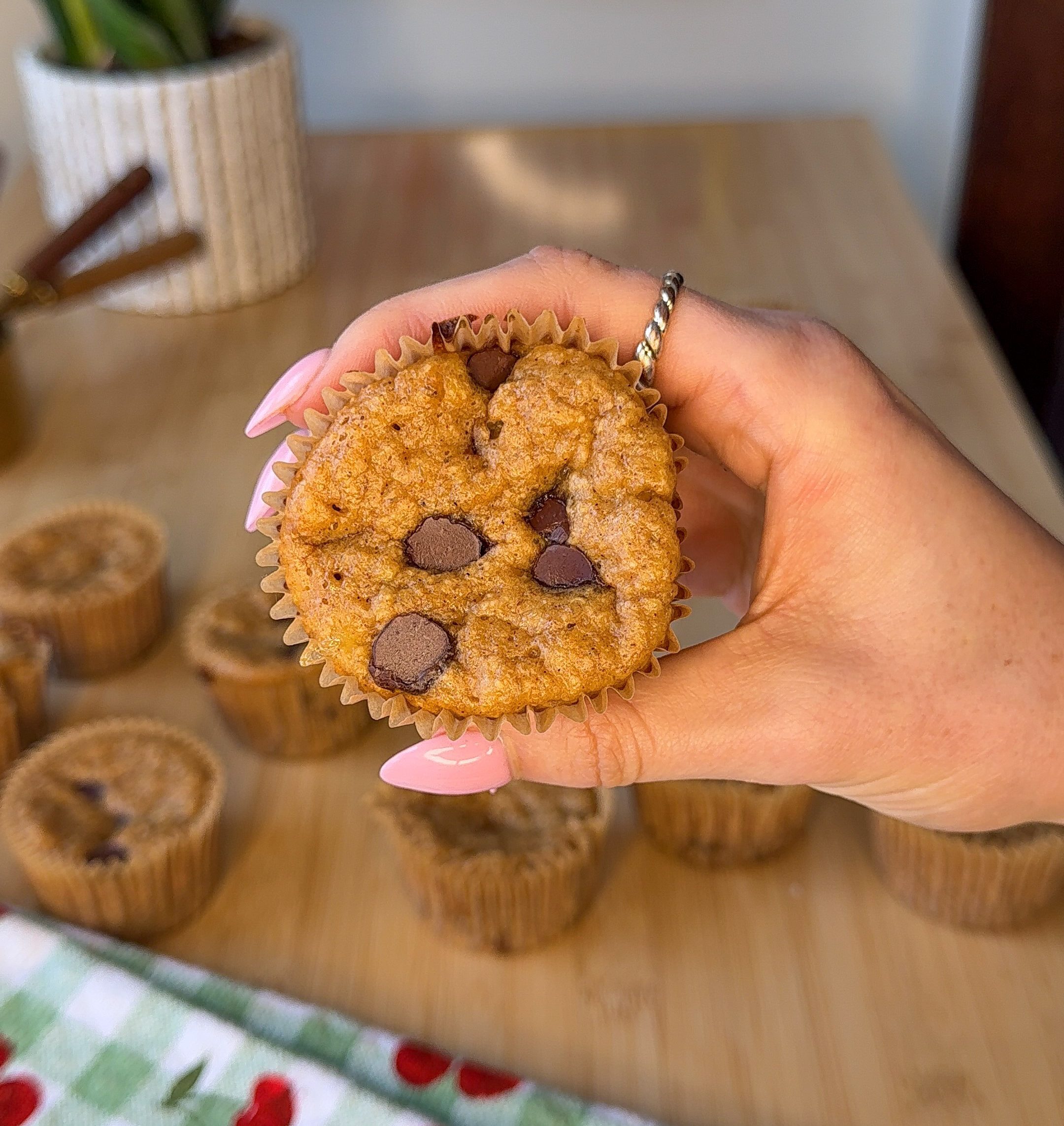 Healthy High Protein Banana Muffins Recipe (VIDEO)
