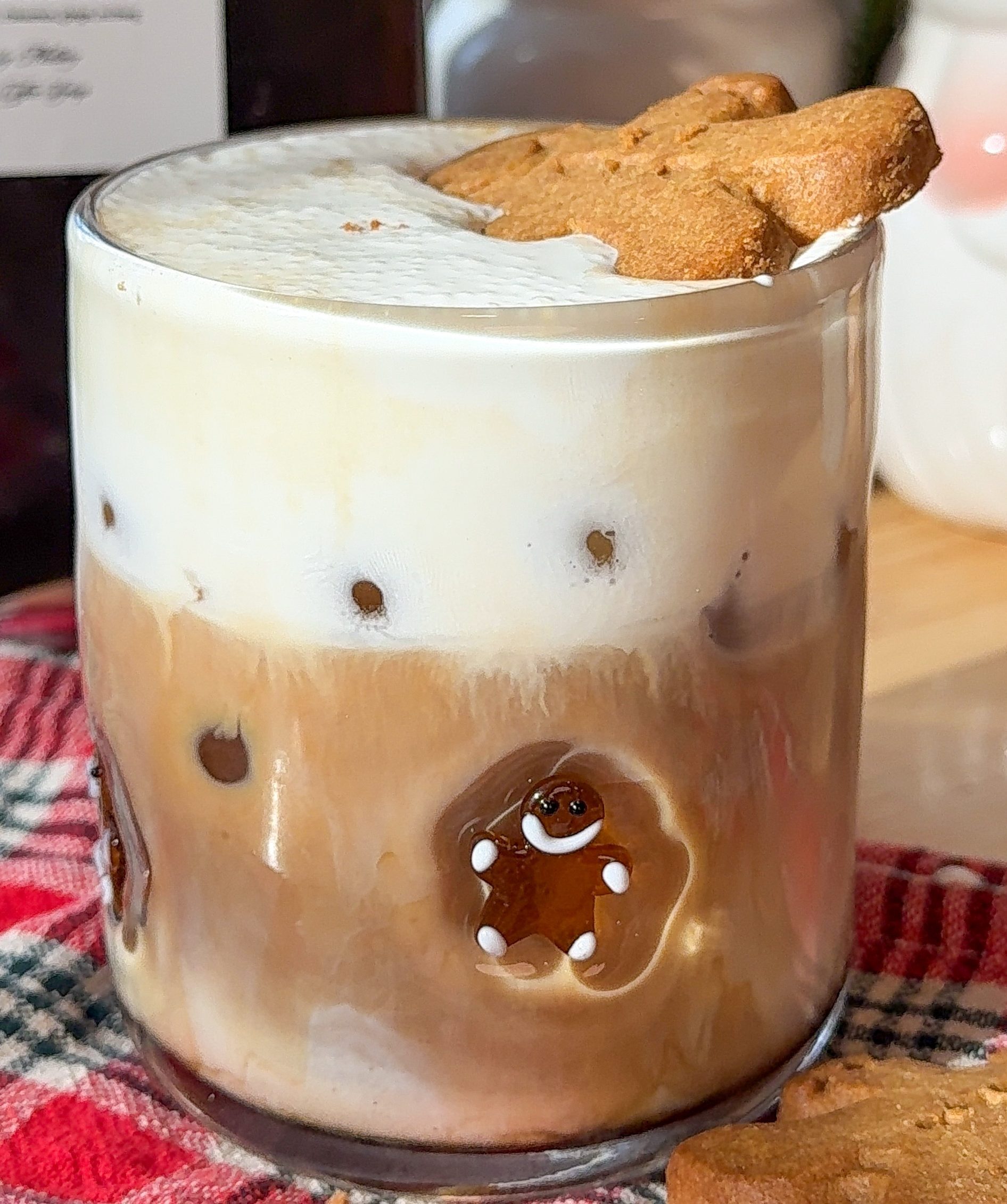 Starbucks Copycat Gingerbread Latte Made At Home In Minutes